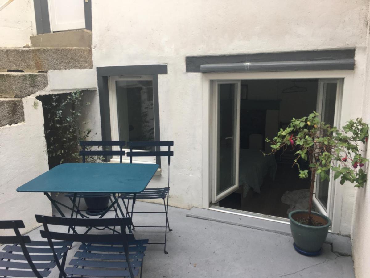 Maisonnette De Charme Avec Cour Privative Haute-Ville Granville Exterior foto